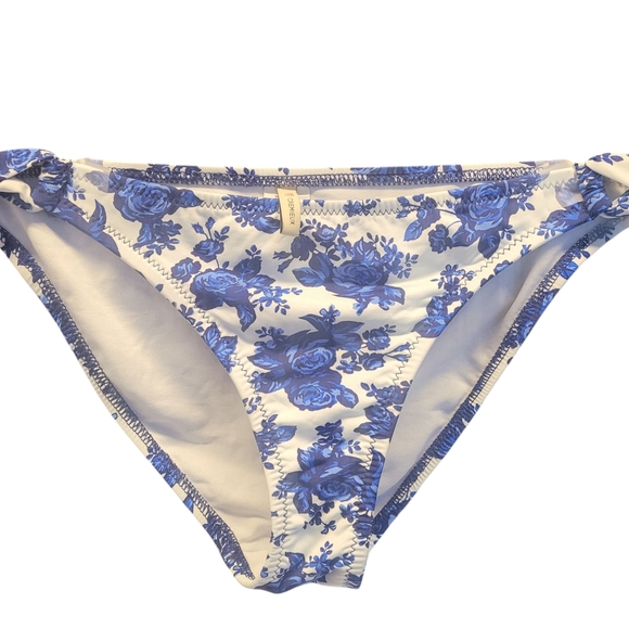 CREMIEUX BLUE AND WHITE FLORAL TANKINI AND BOTTOM SIZE M AND L NWOT - Picture 5 of 6